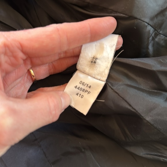 Coat - Picture 4 of 4